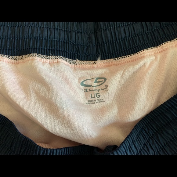 Champion lined shorts - Picture 2 of 3